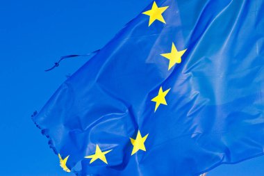 Aşınmış Avrupa bayrağı - kopyalama alanı olan konsept resim