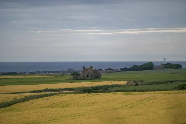 Rosehearty yakınlarındaki harabeler, İskoçya, Aberdeenshire. Yüksek kalite fotoğraf