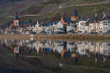 Almanya 'da Moselle' de Cochem yakınlarında. Yüksek kalite fotoğraf