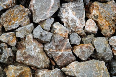 Zemindeki üst görünüm desenli taşlar