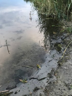 Yaz aylarında göl üzerinden günbatımı