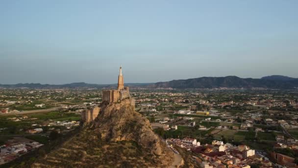 Kreisförmige Luftaufnahme Einer Statue Von Jesus Christus Cristo Monteagudo Murcia — Stockvideo