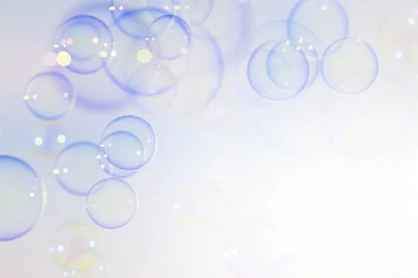 Schöne Transparente Blaue Seifenblasen Abstrakten Hintergrund Seife Sud Blasen Wasser — Stockfoto