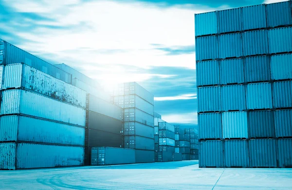 Wiersz Stacked Containers Cargo Shipping Obsługa Branży Transportu Logistycznego Kontenerowce — Zdjęcie stockowe