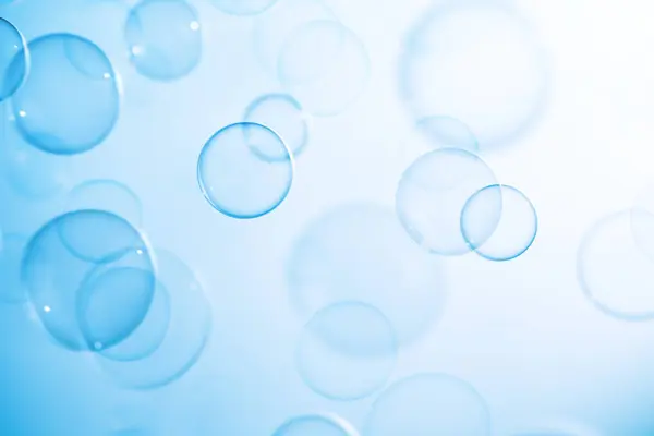Refreshing Soap Suds Bubbles Water Beautiful Transparent Blue Soap Bubbles — Stock Photo, Image