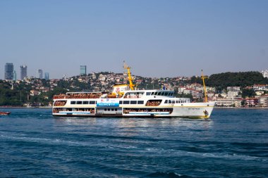 İSTANBUL, TURKEY - 23 HAZİRAN, 2017: İstanbul 'da Boğaziçi Gemide Yüzme Yarışı