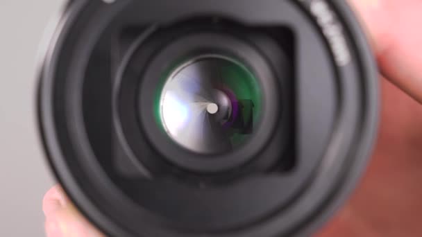 相机的光学镜头非常接近 高质量的录像 — 图库视频影像