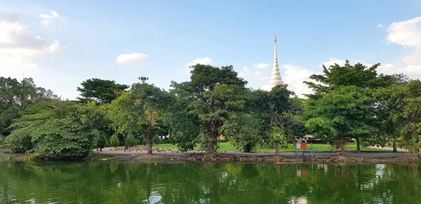Beautiful Green Park Lake Tree White Pagoda Clouds Blue Sky — Photo