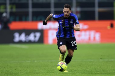 Hakan Calhanoglu of Fc Internazionale during the  Serie A match beetween Fc Internazionale and Hellas Verona at Stadio Giuseppe Meazza on January 14, 2023 in Milan  Italy .
