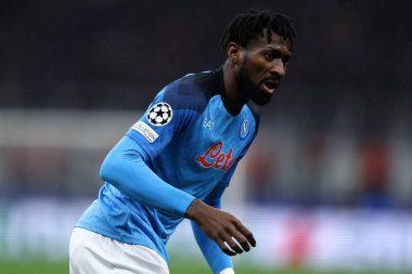 Ssc Napoli takımından Andre Zambo Anguissa UEFA Şampiyonlar Ligi çeyrek final maçında AC Milan ile Ssc Napoli arasında 12 Nisan 2023 tarihinde İtalya 'nın Milano kentinde oynanan maçta.
