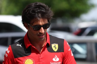23 Temmuz 2023 'te Macaristan F1 Grand Prix' sinde Scuderia Ferrari 'den Carlos Sainz, Macaristan.
