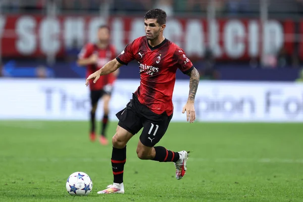 Milano, Itayl. 19 Eylül 2023. Uefa Şampiyonlar Ligi karşılaşmasında Ac Milan ve Newcastle United Fc arasında Christian Pulisiç.