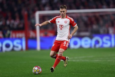 Münih (Almanya) - 5 Mart 2024 - Uefa Şampiyonlar Ligi ikinci turunda FC Bayern Münih 'ten Joshua Kimmich ve Ss Lazio.