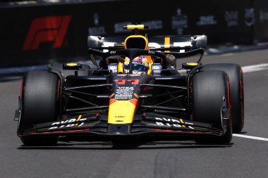 Monako - 26 Mayıs 2024 - Monako Formula 1 Grand Prix 'sinde Kızıl Boğa Yarışından Sergio Perez - 