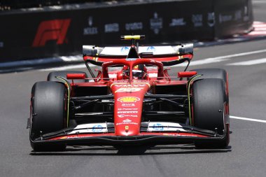 Monako - 26 Mayıs 2024 - Monako Formula 1 Grand Prix sırasında Scuderia Ferrari 'den Carlos Sainz - 