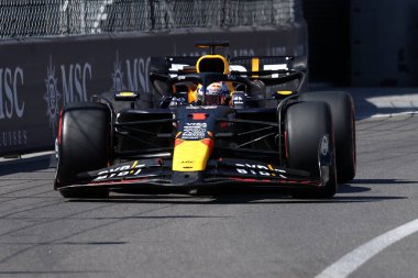 Monako - 26 Mayıs 2024 - Monako Formula 1 Grand Prix 'si sırasında Red Bull Racing' den Max Verstappen - 