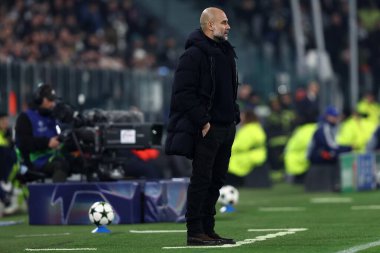 Torino, İtalya. 11 Aralık 2024. Uefa Şampiyonlar Ligi. Juventus Fc Manchester City FC 'ye karşı. - Josep Guardiola, Manchester City 'nin koçu.