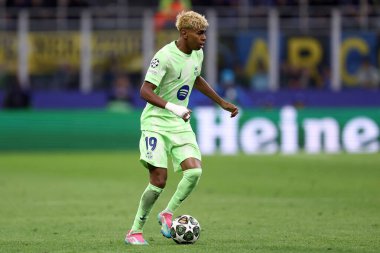 Fc Barcelona takımından Lamine Yamal, 6 Mayıs 2025 'te İtalya' nın Milano kentinde oynanan 2024 / 25 yarı final maçında FC Internazionale ve Fc Barcelona arasında oynanan Stadio Giuseppe Meazza (San Siro) maçında görev aldı. .