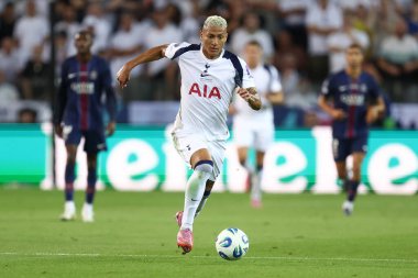 Tottenham Hotspur Fc takımından Richarlison de Andrade, UEFA Süper Kupa Finali 'nde Paris Saint-Germain Fc ile Tottenham Hotspur Fc arasında oynanan maçta 13 Ağustos 2025 tarihinde İtalya' nın Udine kentinde oynanan Stadyum Friuli 'de oynanmıştır..
