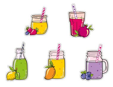 Meyve sosu ve pipetle dolu kavanozlarda renkli meyve püresi koleksiyonu, ferahlatıcı içecekler için mükemmel. Vektör illüstrasyonu