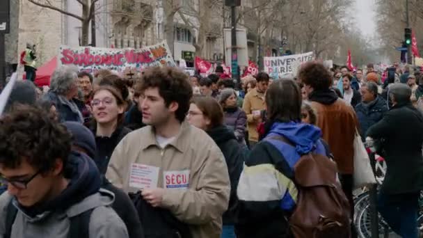Παρίσι Μαρτίου 2023 Διαμαρτυρία Κατά Της Γαλλικής Κυβέρνησης — Αρχείο Βίντεο