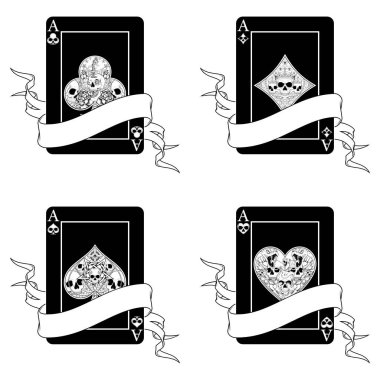 Bir kurdele, poker sembolleri ile çevrili bir poker kartı kalp, elmas, kulüp ve farklı kafatası tasarımları ile as