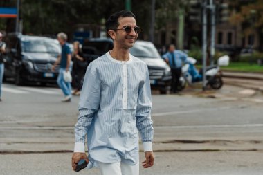 Milan Moda Haftası Kadın Giyim / Yaz 2024 'te Salvatore Ferragamo' nun dışında bir konuk..