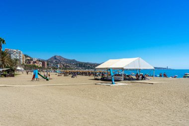 MALAGA, İspanya - 4 Eylül 2022 Malagueta plajı, 4 Eylül 2022