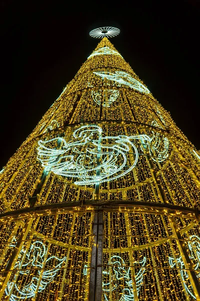 Malaga Spanien Dezember 2022 Weihnachtsbaum Auf Dem Platz Der Verfassung — Stockfoto