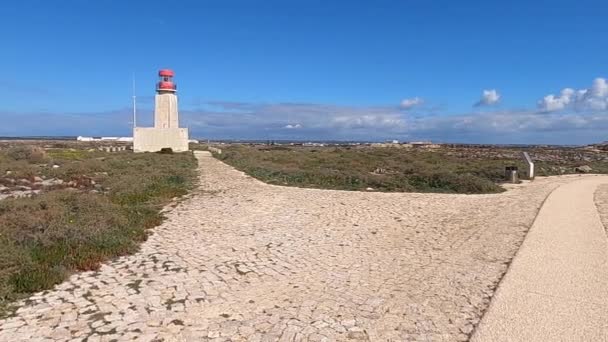 ポルトガルのサグレス 2023年2月27日ポルトガルのサグレスにある灯台 — ストック動画