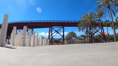 ALMERIA, İspanya - 19 Mart 2023: Almerya, İspanya 'da El Cable Ingles