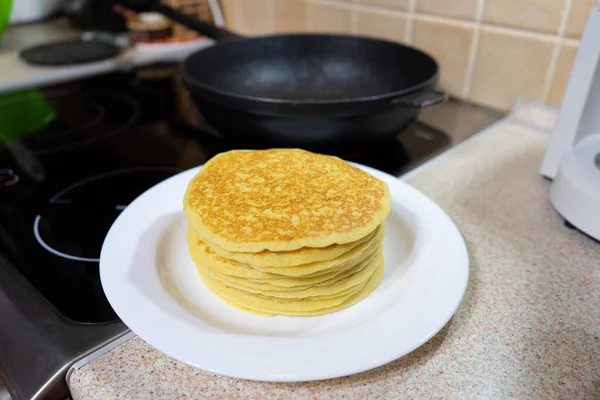 High Stack Home Made Pancakes White Plate Breakfast Whole Family — Stock Photo, Image