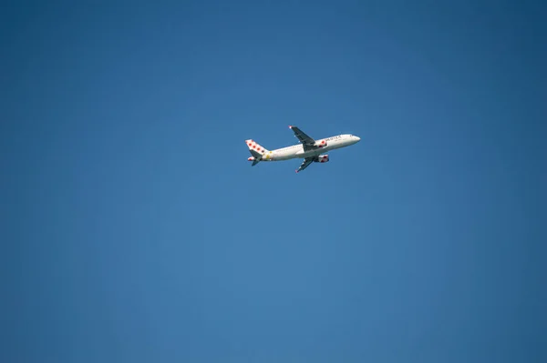 Torremolinos Spanyolország 2023 Április Repülőgép Leszállása Földközi Tenger Felett Costa — Stock Fotó
