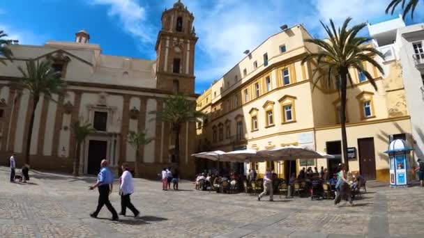 Cadiz Ισπανια Απριλιου 2023 Πλατεία Καθεδρικού Ναού Στο Ιστορικό Κέντρο — Αρχείο Βίντεο