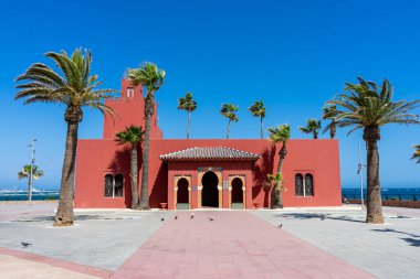 BENALMADENA, İspanya - 7 Mayıs 2023: Kültür Merkezi - Castillo de El-Bil-Bil, Benalmadena, İspanya
