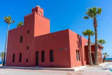 BENALMADENA, İspanya - 7 Mayıs 2023: Kültür Merkezi - Castillo de El-Bil-Bil, Benalmadena, İspanya