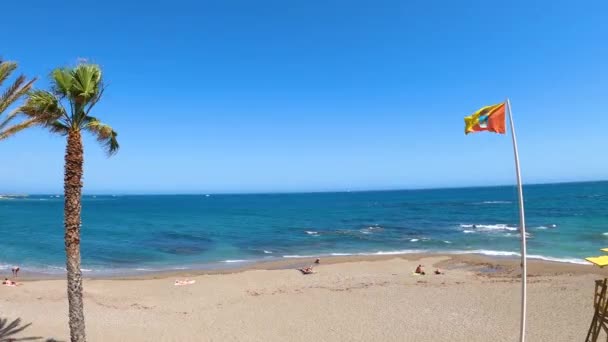 Benalmadena Španělsko Května 2023 Procházka Mořské Promenádě Benalmádeně Španělsko Května — Stock video