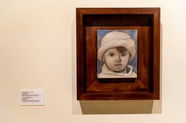 MALAGA, İspanya - 20 Mayıs 2023: 20 Mayıs 2023 'te İspanya' nın Malaga kentindeki Picasso müzesini ziyaret etmek