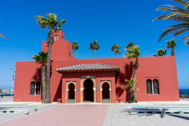 BENALMADENA, İspanya - 7 Mayıs 2023: Kültür Merkezi - Castillo de El-Bil-Bil, Benalmadena, İspanya