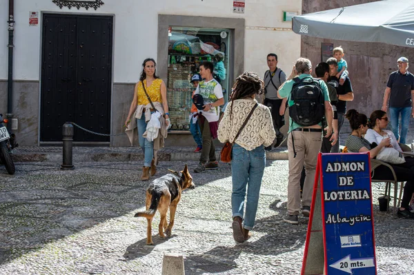 Granada Spain Апреля 2023 Года Прогулка Историческом Центре Гранады Испания — стоковое фото
