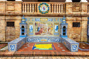 SEVILLA, SPAIN - JANUARY 1, 2023: Spain Square (Plaza de Espana), built on 1928 the Regionalism Architecture mixing Renaissance and Moorish styles in Sevilla, Spain on January 1, 2023