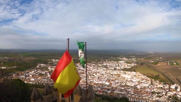 Almodovar Del Rio Spagna Ferbuario 2023 Bandiera Sul Castello Almodovar — Video Stock