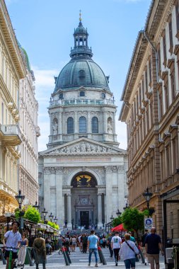 BUDAPEST, HUNGARY - 7 Temmuz 2023: Aziz Stephen Bazilikası, Macaristan 'ın ilk Budapeşte Kralı Stephen' ın anısına Roma katolik katedrali