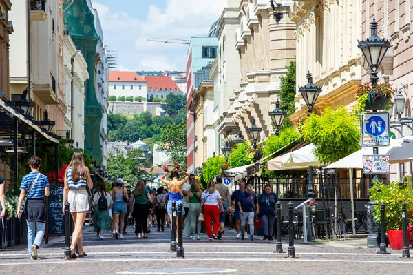 Budapest Ungarn Juli 2023 Spaziergang Auf Der Straße Zum Stephansdom — Stockfoto