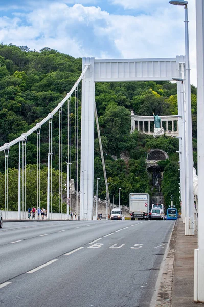 Budapest Ουγγαρια Ιουλιου 2023 Γέφυρα Ελισάβετ Πάνω Από Δούναβη Στη — Φωτογραφία Αρχείου