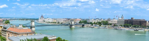 Budapest Węgry Lipca 2023 Wschodni Brzeg Dunaju Budapeszcie Węgry Lipca — Zdjęcie stockowe