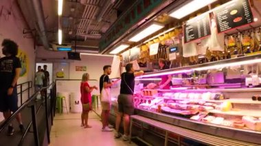 MADRID, İspanya - 8 Temmuz 2023: Fernando Market 