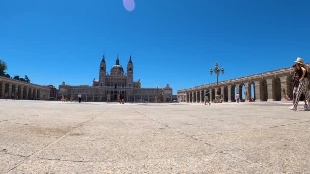 Madrid Hiszpania Lipiec 2023 Katedra Santa Maria Real Almudena Madrycie — Wideo stockowe