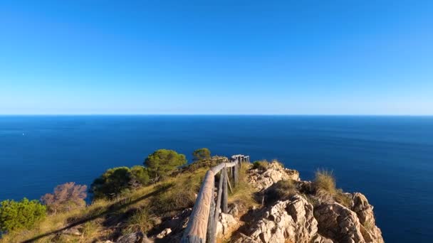 Śródziemnomorski Krajobraz Przybrzeżny Cerro Gordo Herradura Andulasia Południowa Hiszpania — Wideo stockowe