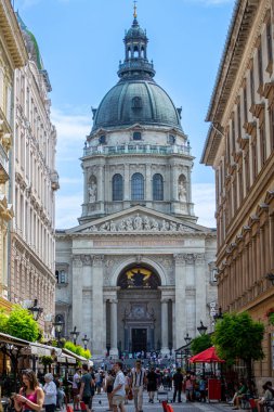 BUDAPEST, HUNGARY - 7 Temmuz 2023: Aziz Stephen Bazilikası, Macaristan 'ın ilk Budapeşte Kralı Stephen' ın anısına Roma katolik katedrali